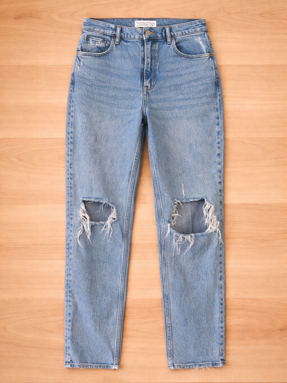 Abercrombie Distressed High-Rise Light Blue Women’s Jeans